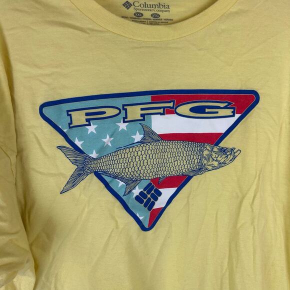 Columbia PFG Mens T-Shirt Size XXL Yellow Short Sleeve Fish USA Flag Top - Picture 3 of 5